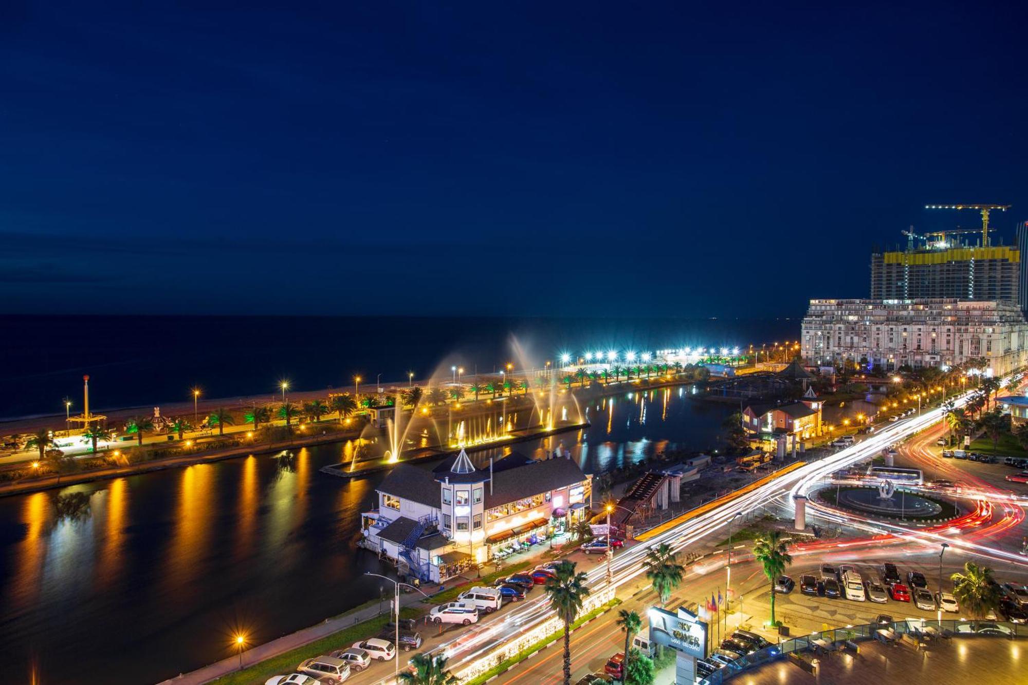 Orbi City Sea View Batumi Ngoại thất bức ảnh